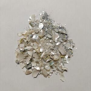 Natural Mother of Pearl for Jewelry and Craft Making, Crushed (2 Oz / 2 Ounces)